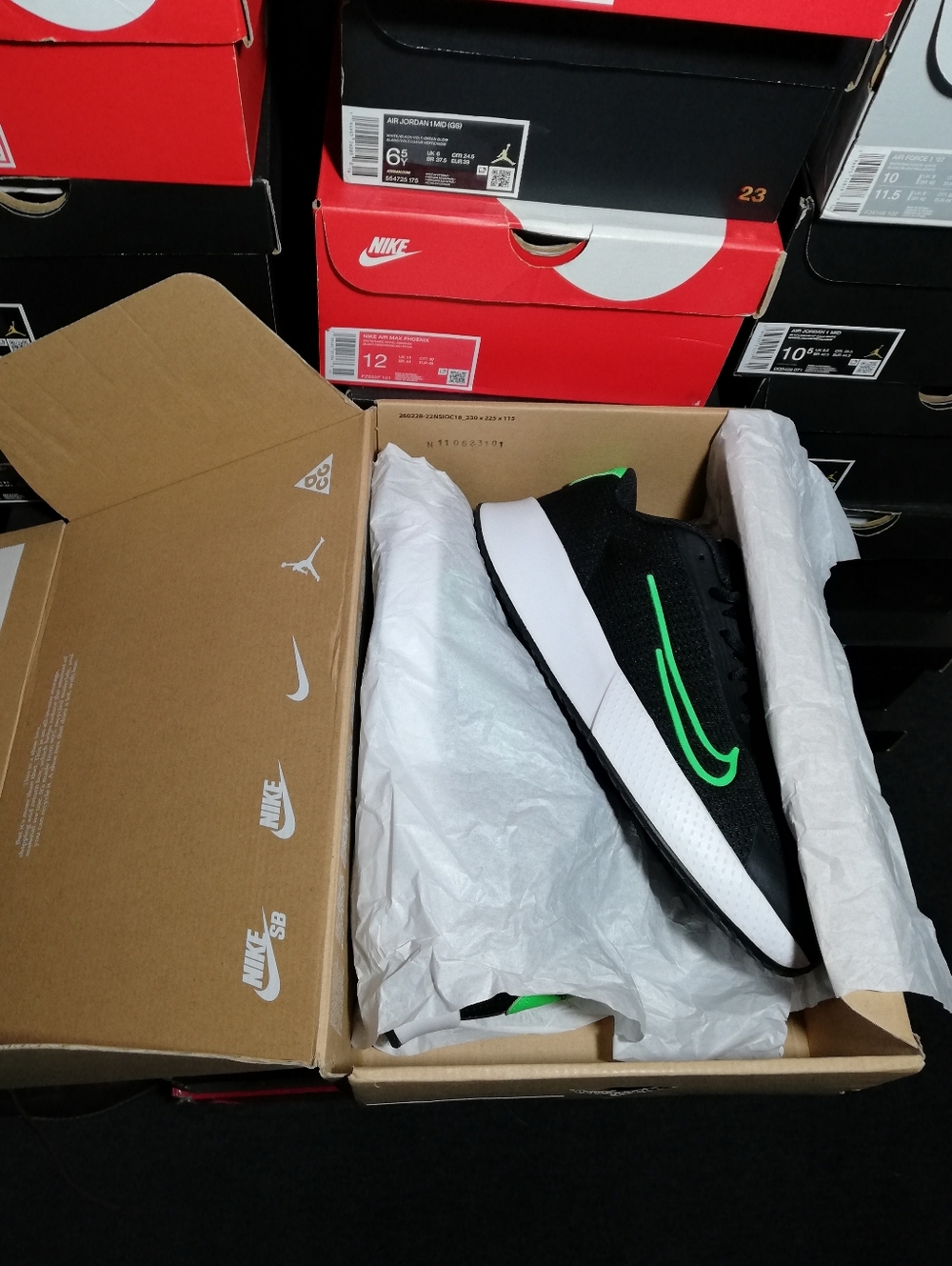 NIKE COURT VAPOR 2 MEN US SIZE 10 BRAND NEW IN BOX - Picture 4 of 12